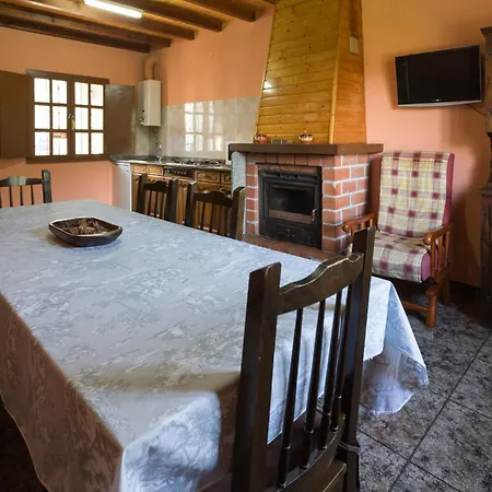 منزل ريفي Casa Aniceto تاراموندِّ